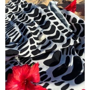 Lotus Swim Hawaii Hebrew Cone Shell Pareo *Not Benoa*